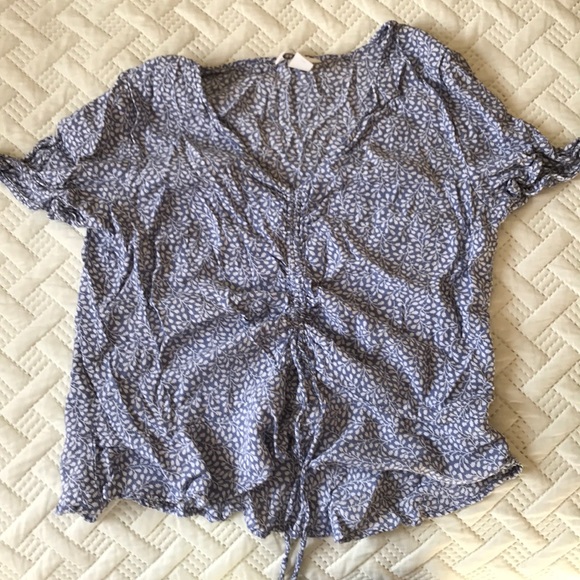 H&M Top - Picture 3 of 5